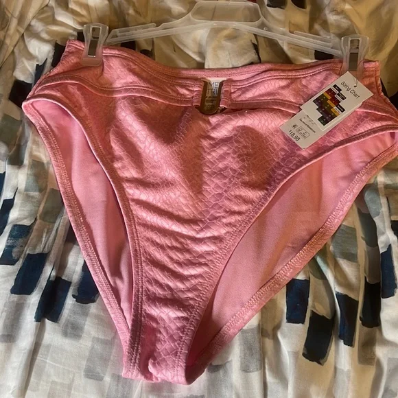 Bikini bottom - Picture 1 of 1